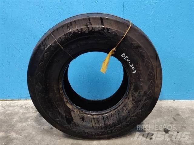  14 11L-14 Tires, wheels and rims