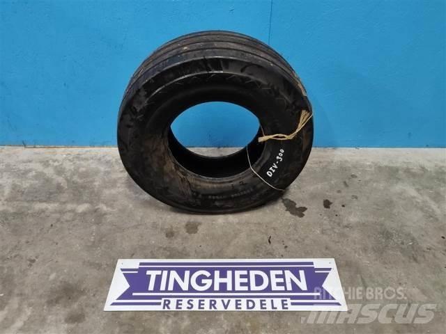  14 11L-14 Tires, wheels and rims