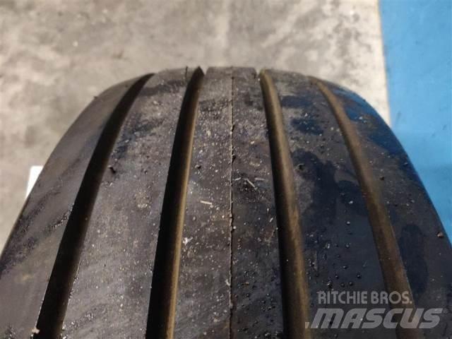  14 11L-14 Tires, wheels and rims