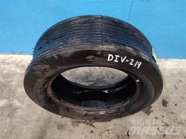  15 215-15 Tires, wheels and rims