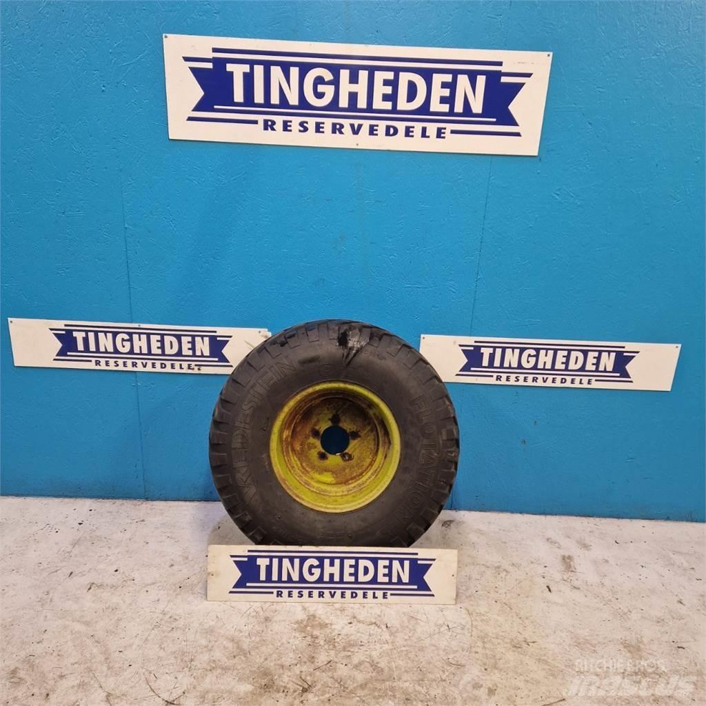  15.3 300/80-15.3 Tires, wheels and rims