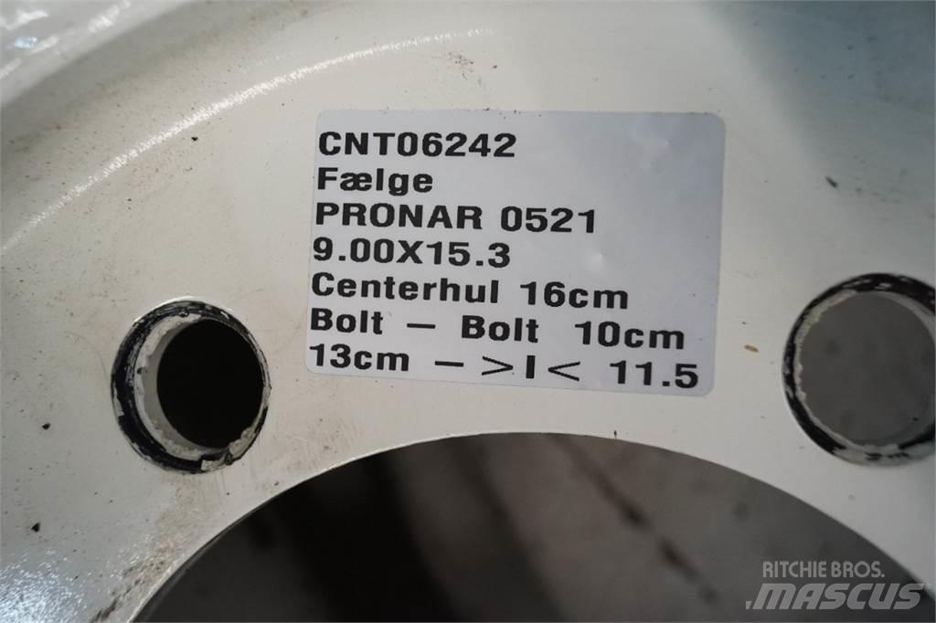  15.3 9.00X15.3 Tires, wheels and rims