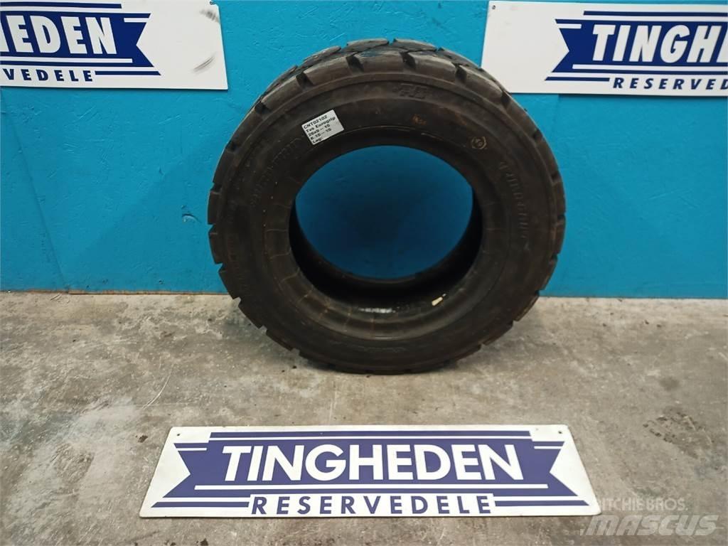  15 8.15-15 Tires, wheels and rims