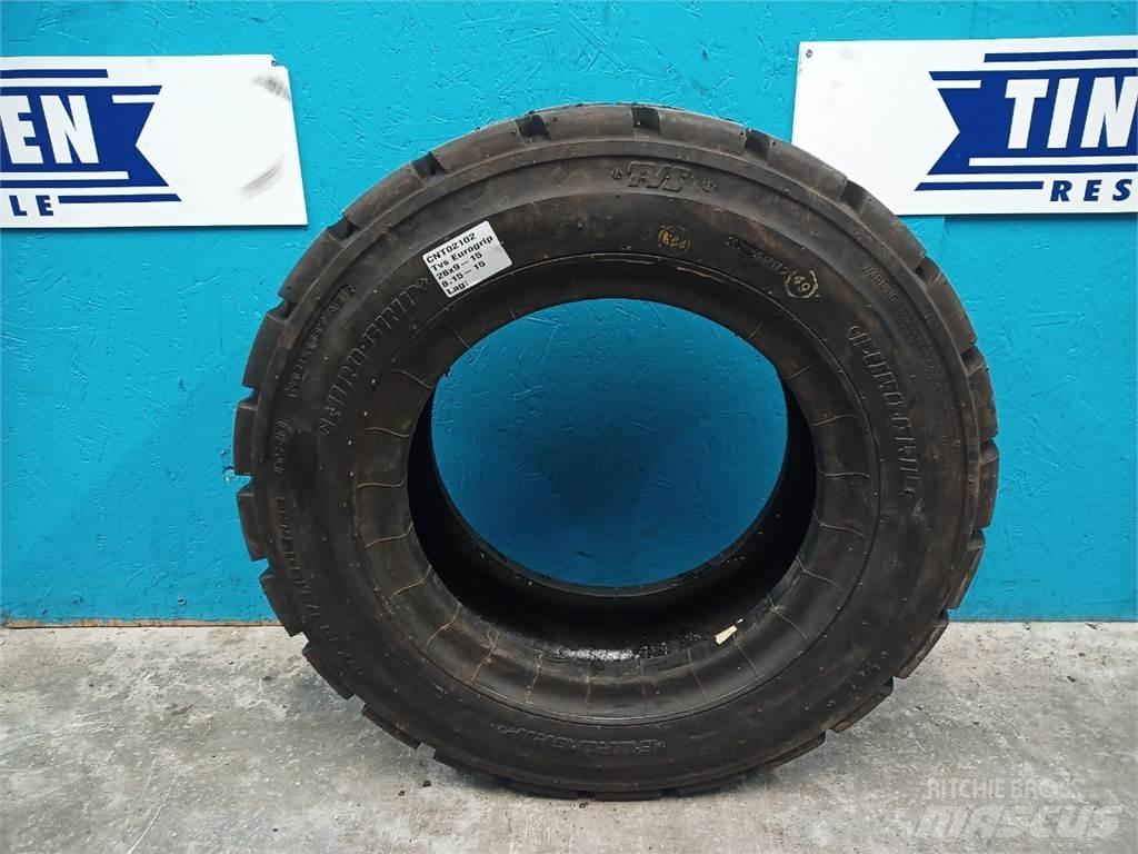 15 8.15-15 Tires, wheels and rims