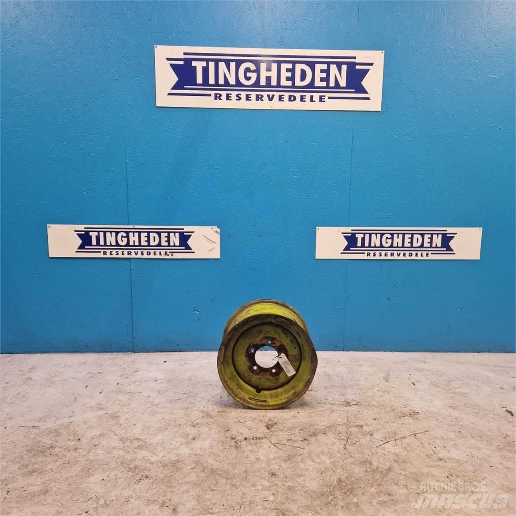  15 900x15 Tires, wheels and rims