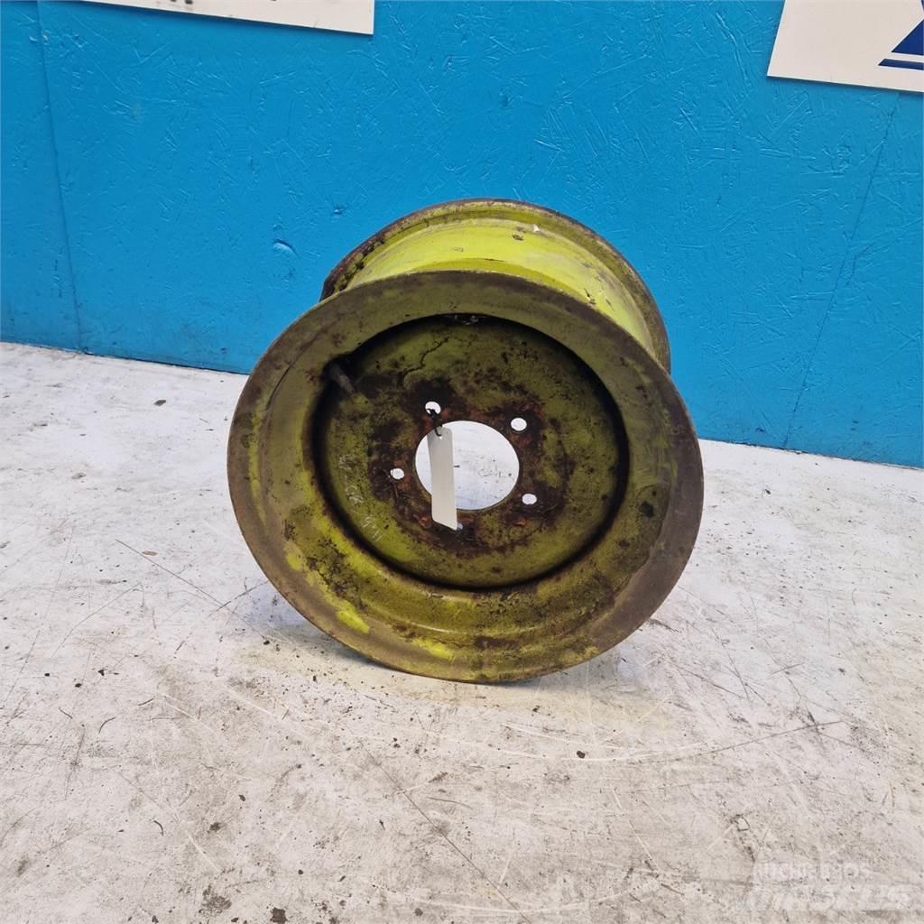  15 900x15 Tires, wheels and rims