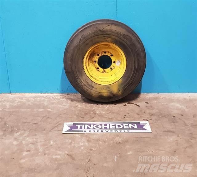  16 10.0-16 Tires, wheels and rims