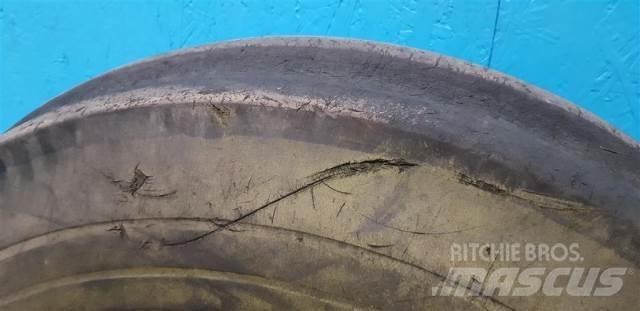  16 10.0-16 Tires, wheels and rims