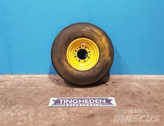  16 10.00-16 Tires, wheels and rims