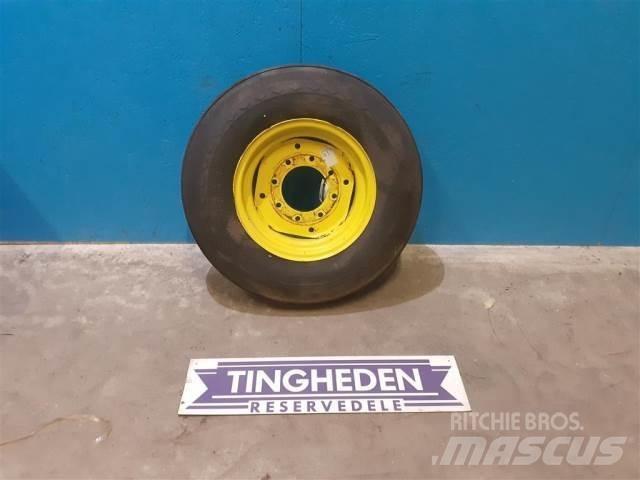  16 7.50-16 Tires, wheels and rims
