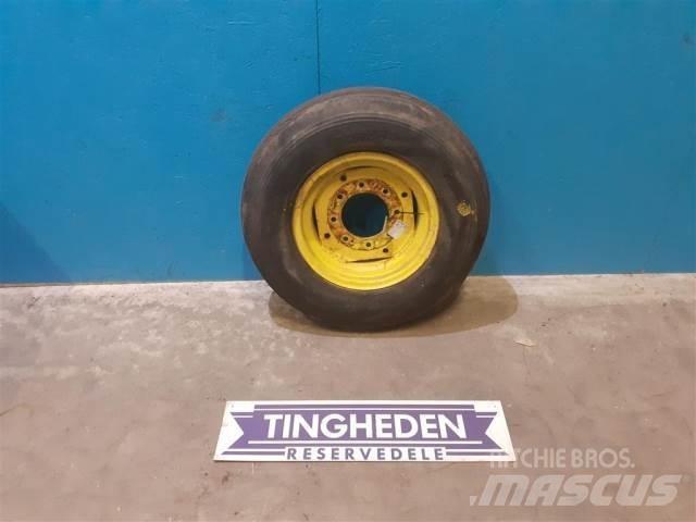  16 7.50-16 Tires, wheels and rims