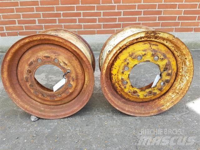  16 W10LX16 Tires, wheels and rims