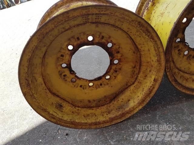  16 W10LX16 Tires, wheels and rims