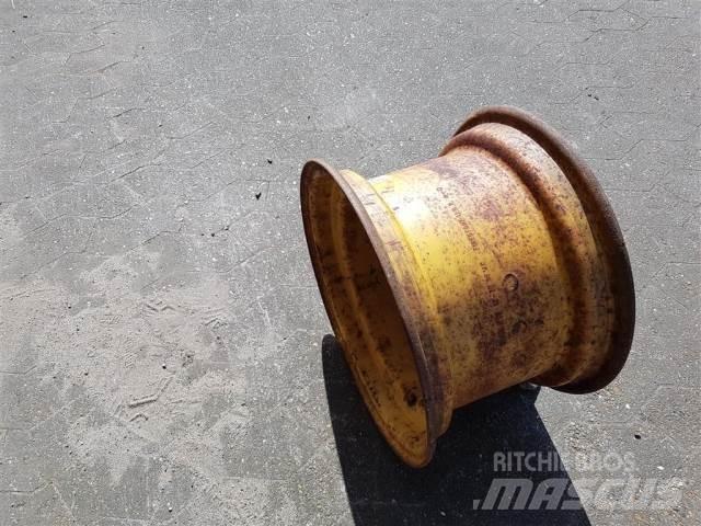  16 WH10LX16 Tires, wheels and rims