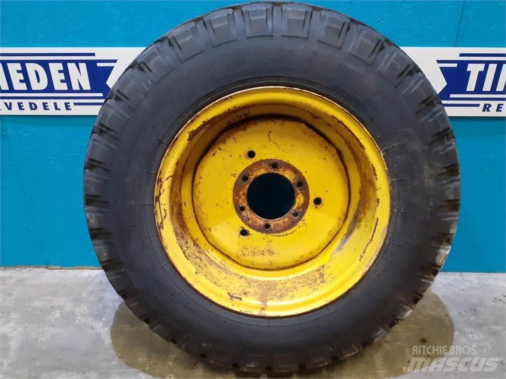  18 10.5-18 Tires, wheels and rims
