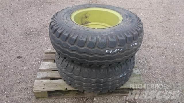  18 12.5/80-18 Tires, wheels and rims