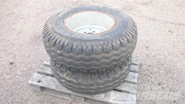  18 12.5/80-18 Tires, wheels and rims