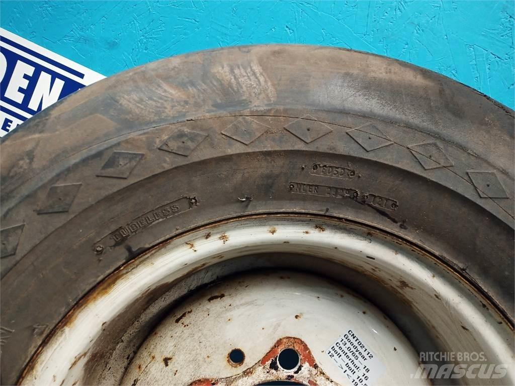  18 13.0/65-18 Tires, wheels and rims