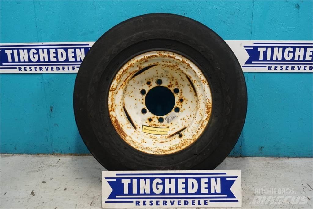  18 13.0/65-18 Tires, wheels and rims