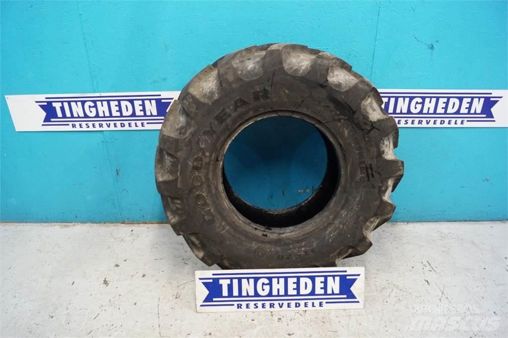 18 340/80R18 Tires, wheels and rims
