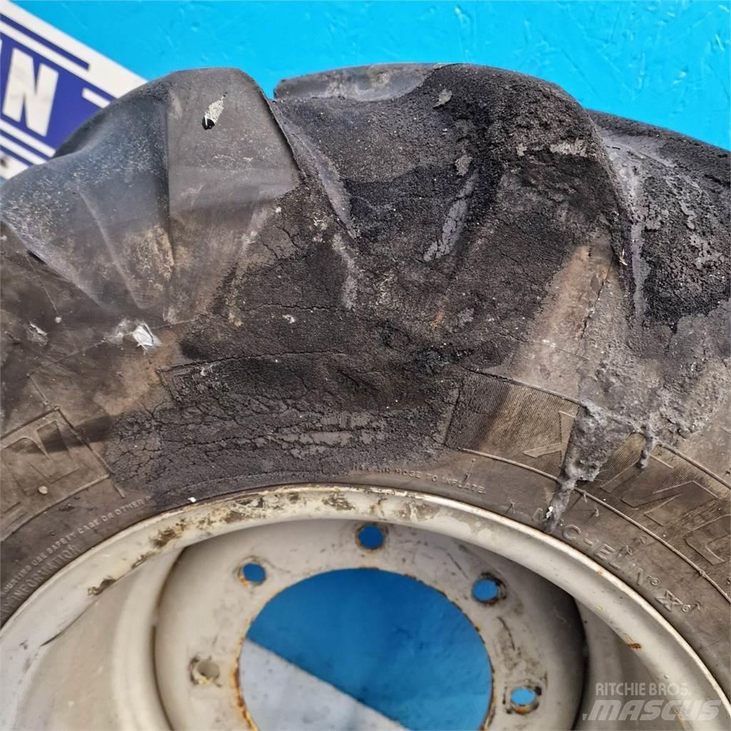  18 340/80R18 Tires, wheels and rims