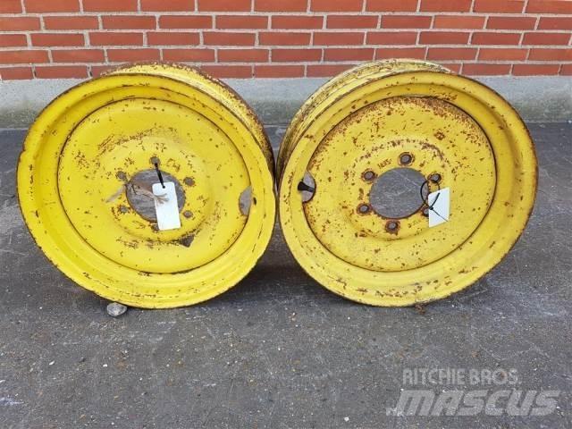  18 5.50FX18 Tires, wheels and rims