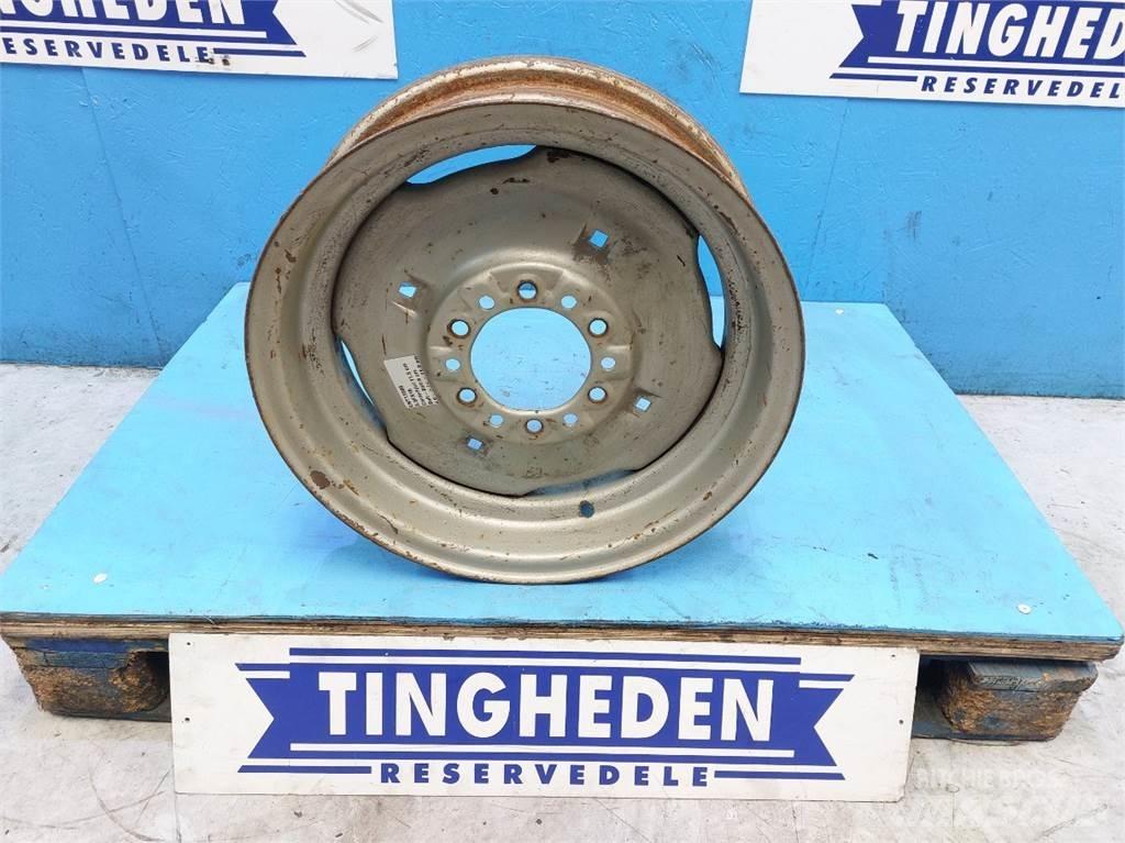  18 5.5FX18 Tires, wheels and rims