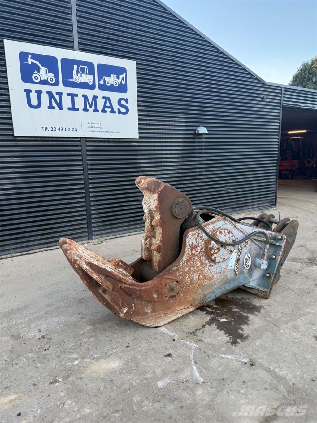  1800kg knuser Cutters