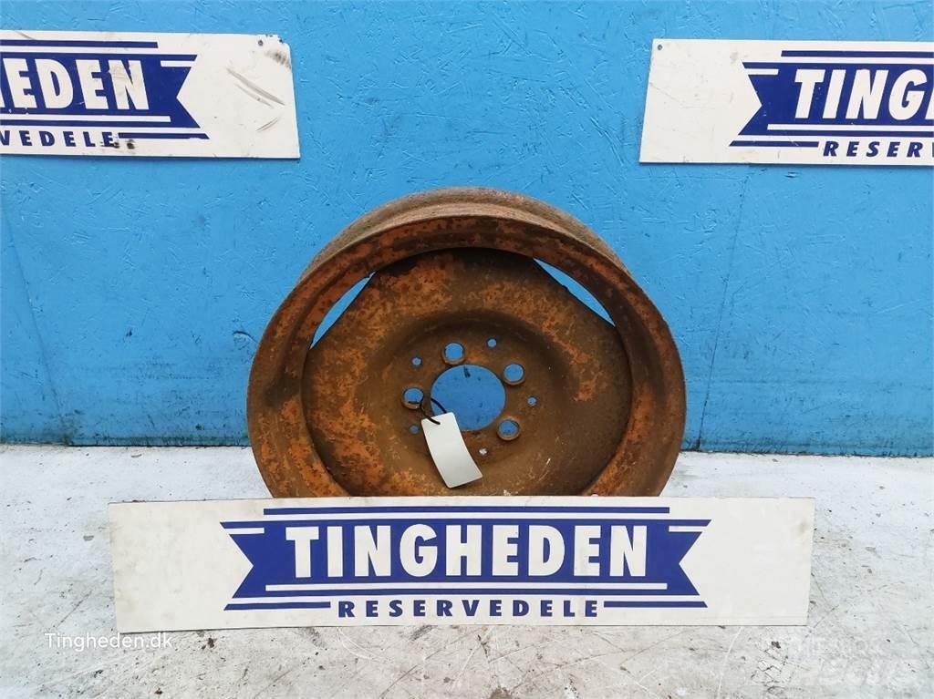  20 Tires, wheels and rims