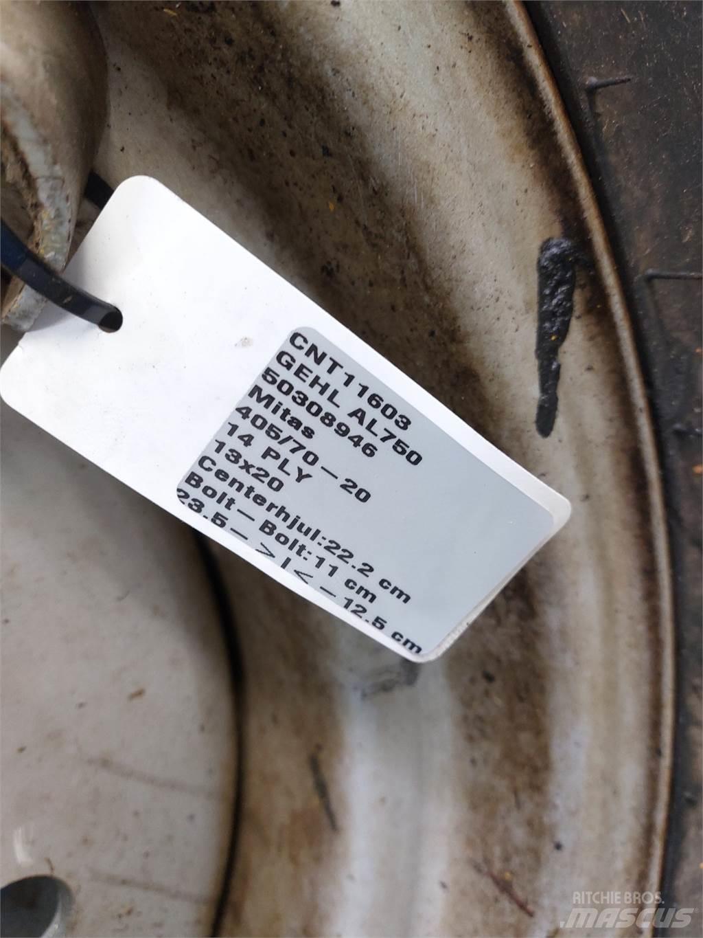  20 405/70-20 Tires, wheels and rims