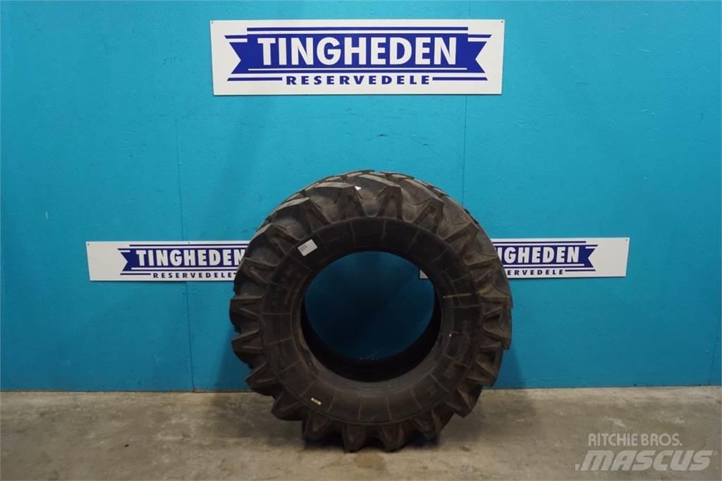  22.5 15R22.5 Tires, wheels and rims