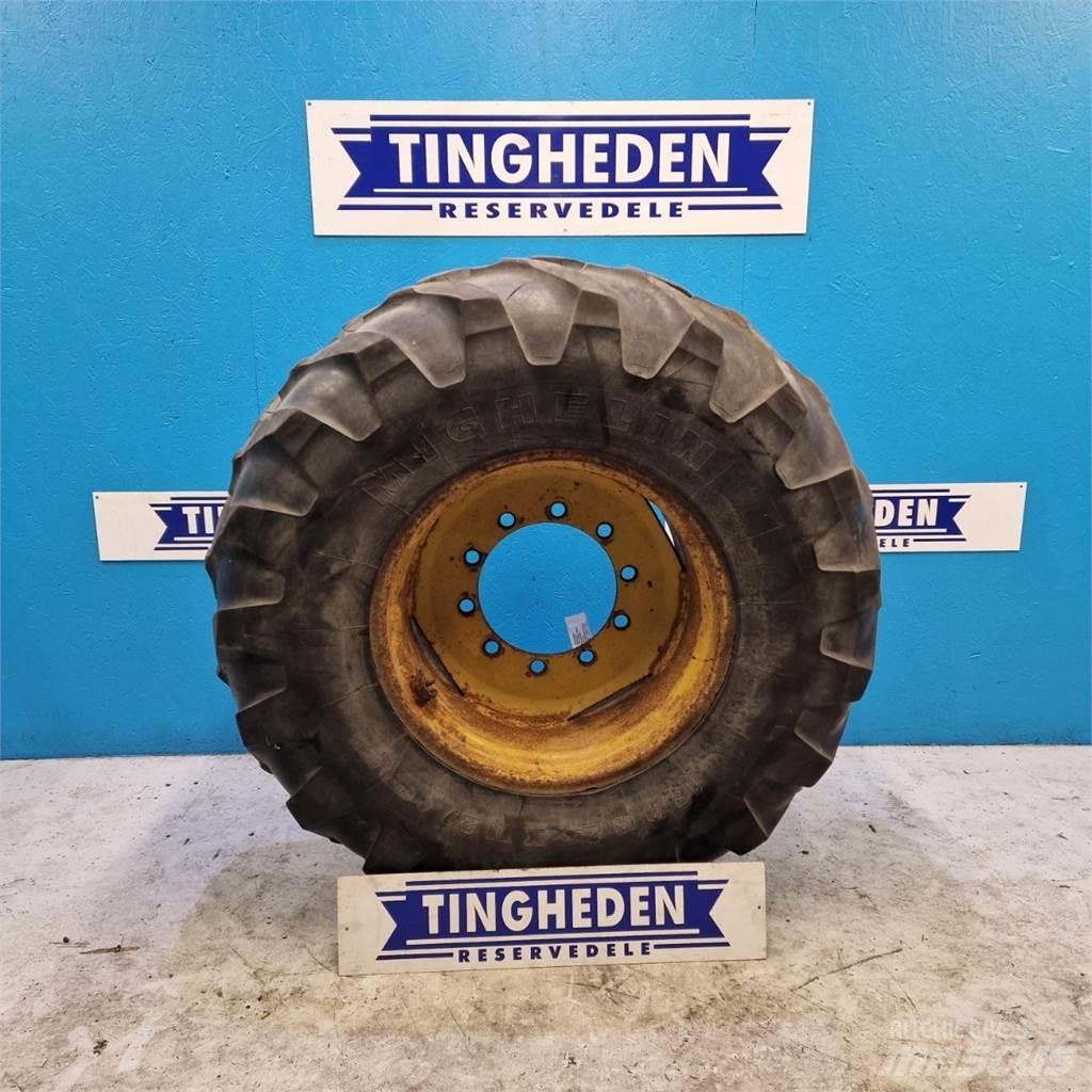  24 16.9R24 Tires, wheels and rims