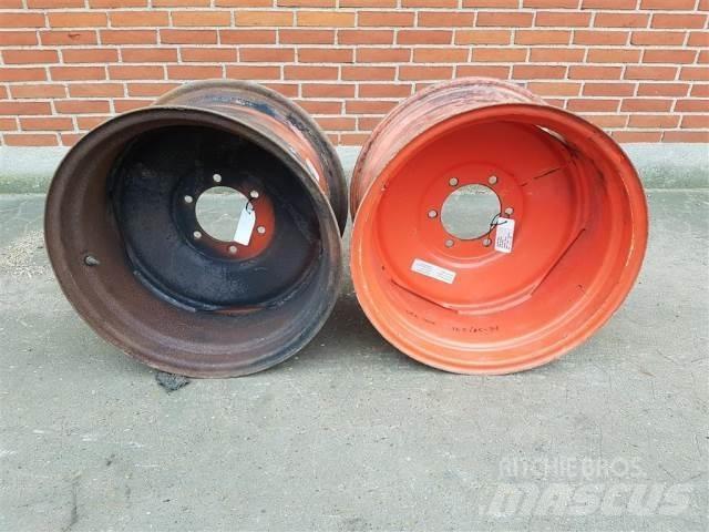  24 W15LX24 Tires, wheels and rims