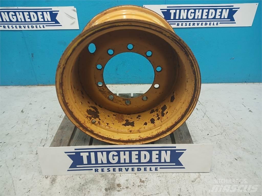  24 W15LX24 Tires, wheels and rims