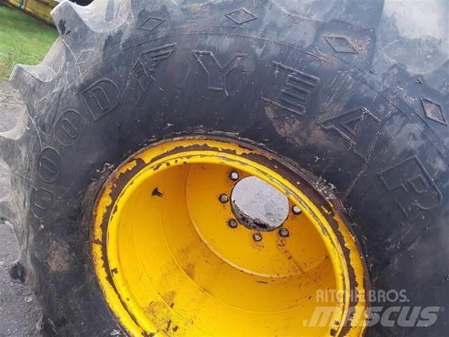  25 66X43.00-25 Tires, wheels and rims
