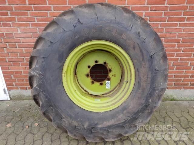  26 23.1/18-26 Tires, wheels and rims