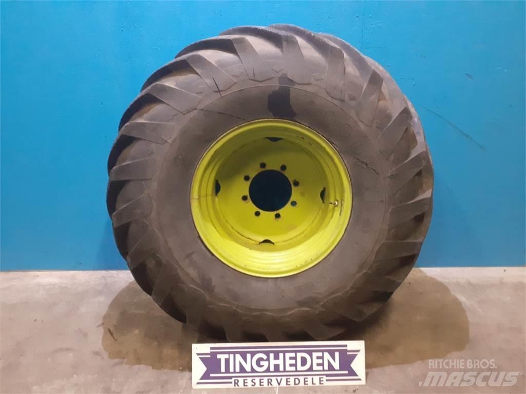  26 23.1-26 Tires, wheels and rims