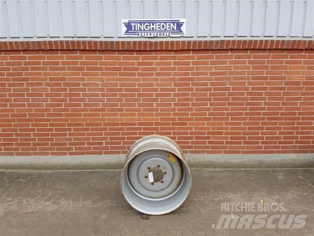  26.5 16.00X26.5 Tires, wheels and rims