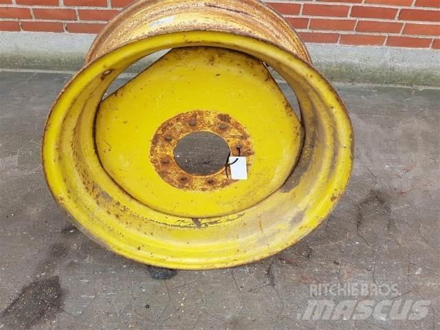 26 DW12X26 Tires, wheels and rims