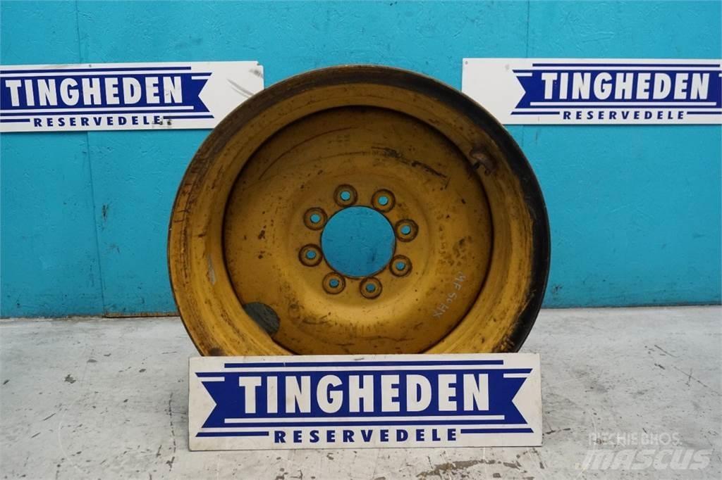  26 DW16LX26 Tires, wheels and rims