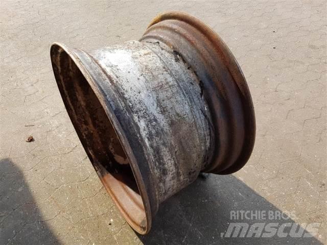  26 DW16X26 Tires, wheels and rims