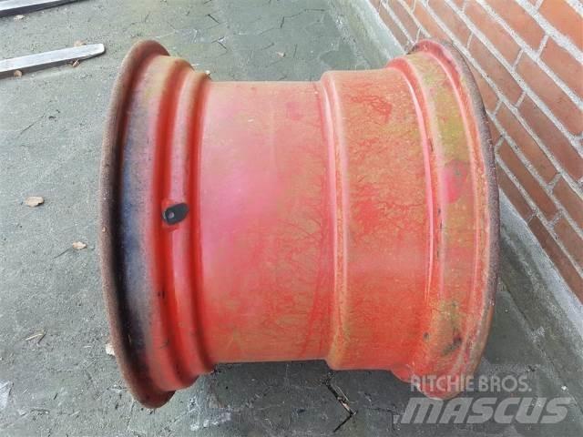  26 DW20X26 Tires, wheels and rims