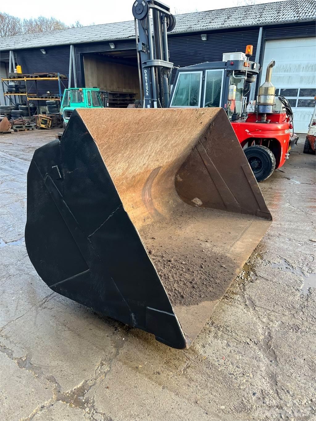  2600mm Blades