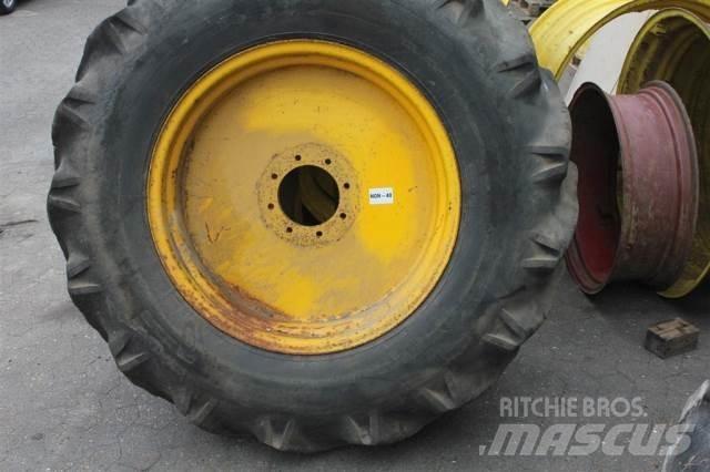  28 16.9/14-28 Tires, wheels and rims