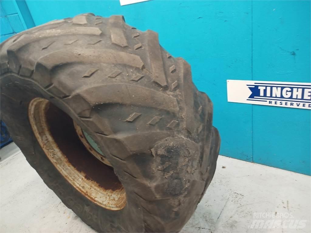  28 540/65R28 Tires, wheels and rims