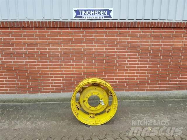  28 W10X28 Tires, wheels and rims