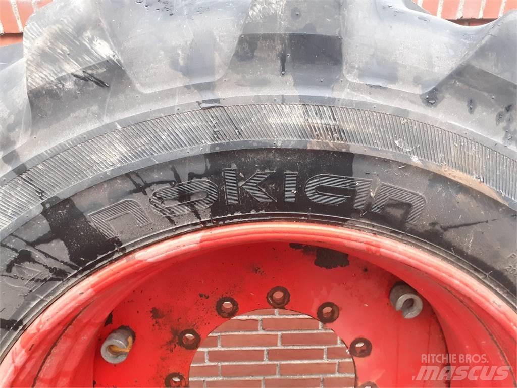  34 600/65R34 Tires, wheels and rims