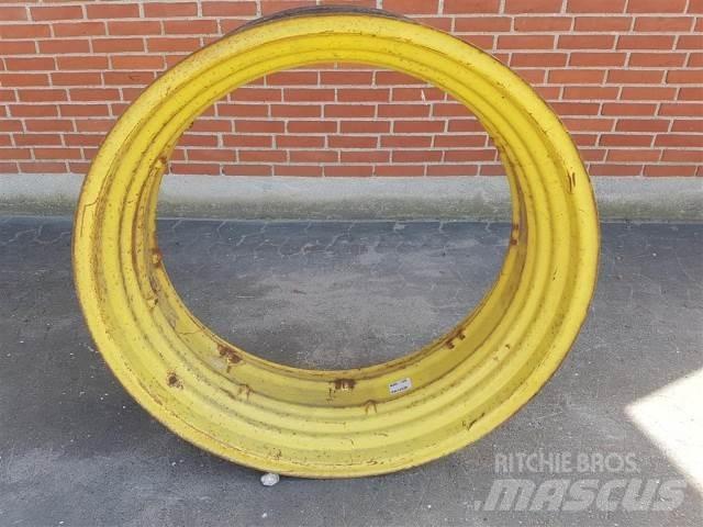  38 DW14X38 Tires, wheels and rims
