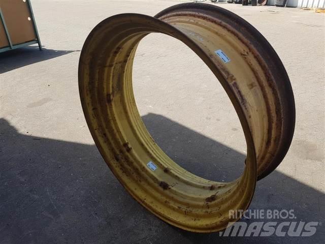  38 DW14X38 Tires, wheels and rims