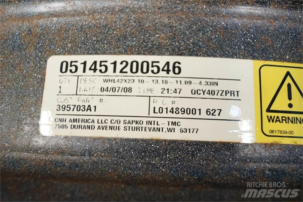  42 WHL42X23 Tires, wheels and rims